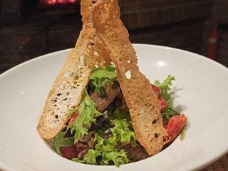 Салат із телятини з печеними овочами (265g)