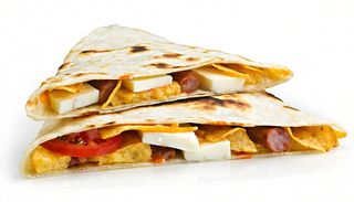 Fagottino wurstel, patatine, pomodoro, mozzarella