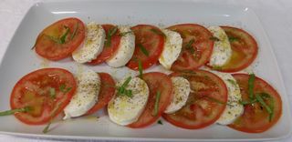 Ensalada de mozzarella