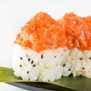 Uramaki spicy tonno
