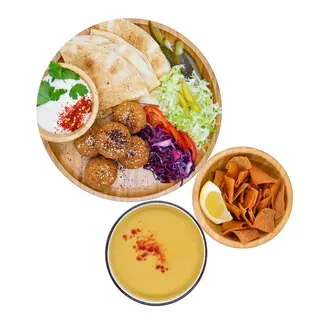 Meniul Zilei - Vegetarian supa linte + falafel farfurie