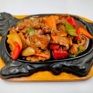 52. Ternera Con Salsa Picante