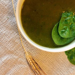 Creme de Espinafres e Curgete (a partir das 12h00)