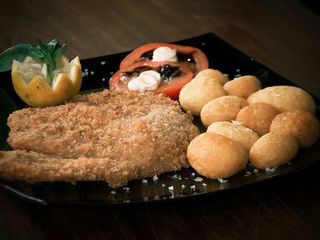 Bistec De Ternera Empanado