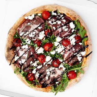 Pizza Grande Milanaise
