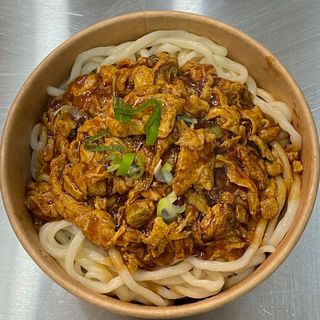 Spaghetti con uovo brasato