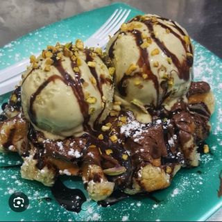 Waffel nutella e gelato
