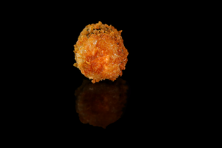 Maki De Salmón Frito (8 Pzs.)