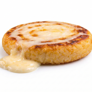 Arepa De Queso Y Lecherita