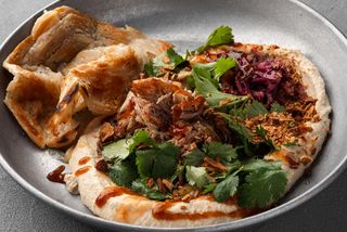 Хумус зі свининою