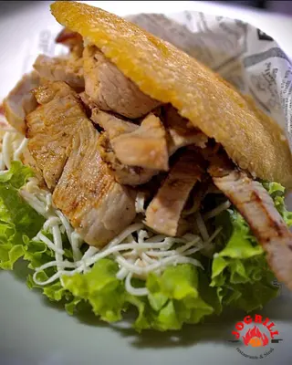 Arepa Pernil