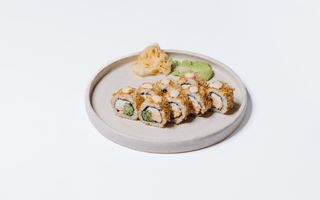 Боніто рол із запеченим лососем