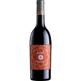 Vino Nero D`Avola Sicilia Italia (75 Cl.)