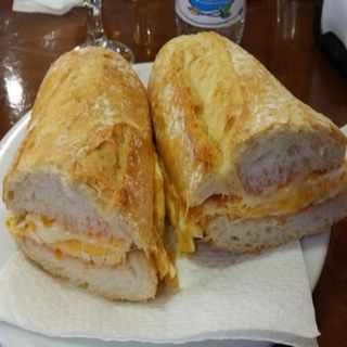 Bocadillo Tortilla Francesa