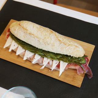 Bocadillo  De Jamón Ibérico