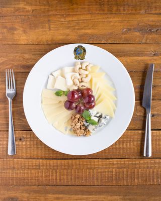 Сырное ассорти