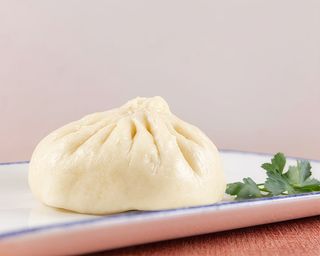 Bao de cerdo y verdura