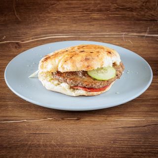 Pljeskavica 100 % junetina