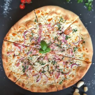 Pizza A'la Carbonara
