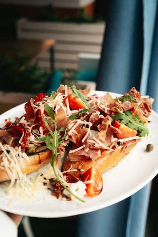 Брускети з італійським прошуто (200г)