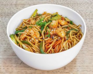 Yakisoba de Camarão