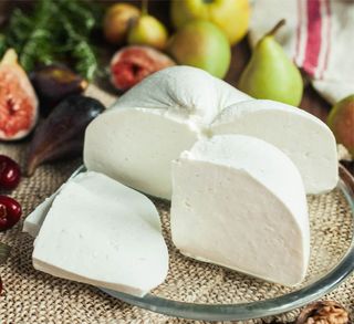 Queso fresco de cabra ( 300g) 