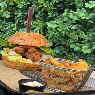 Hunter burger