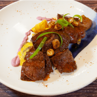 Anticuchos ahumaditos