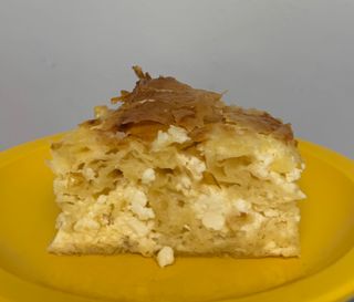 Placinta cu branza sarata 150 g