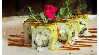 Rolka z awokado i krewetką 8 szt.