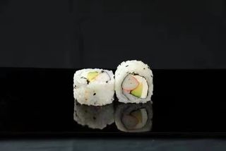 114.Uramaki Surimi (8 Uds.)