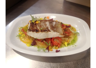 BACALAO BRASA CON PIPERRADA