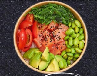 Poke bowl krewetkа