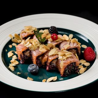 178. Black special roll