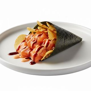 66 2 Pezzi temaki spyci salmone