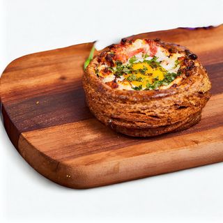 Heljdino pecivo sa šunkom, sirom i jajem