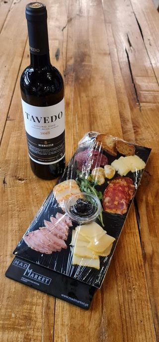 Tábua Mista com Tavedo Tinto