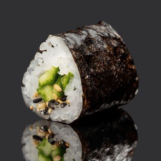 Хосомаки краставица 6бр