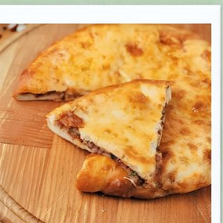 ლობიანი სულგუნით