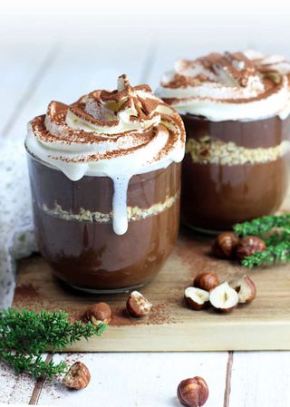 Cioccolata aromatizzata con panna