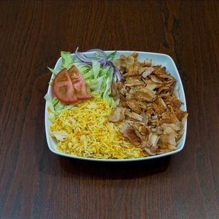 Carne Con Ensalada Y Arroz