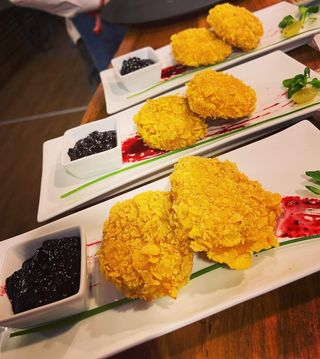 Хрупкава моцарела с домашно сладко (150г)