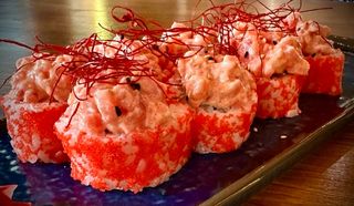 Ролл Спайсі Тунець