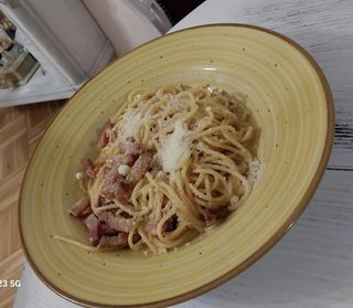Spaghete carbonara