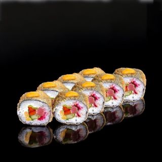 Теплий рол з тунцем (8шт/320г)