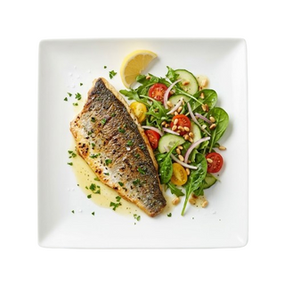 1/2 Lubina Salvaje a la espalda con ajitos fritos