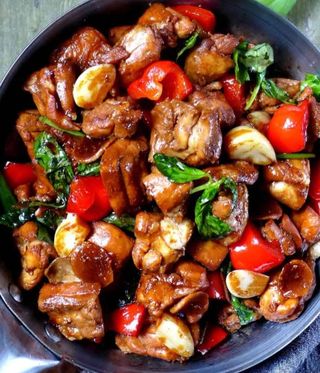 Pollo piccante stile Taiwan