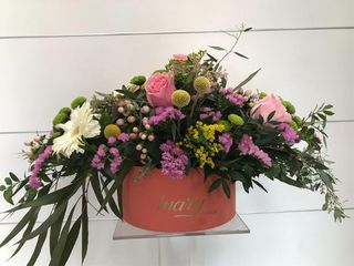 Bombonera De Flores Con Tapa - Mediana