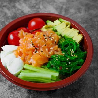 Poke bowl de salmon
