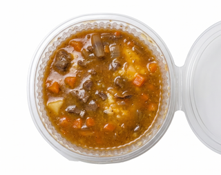 Гуляш с картофельным пюре